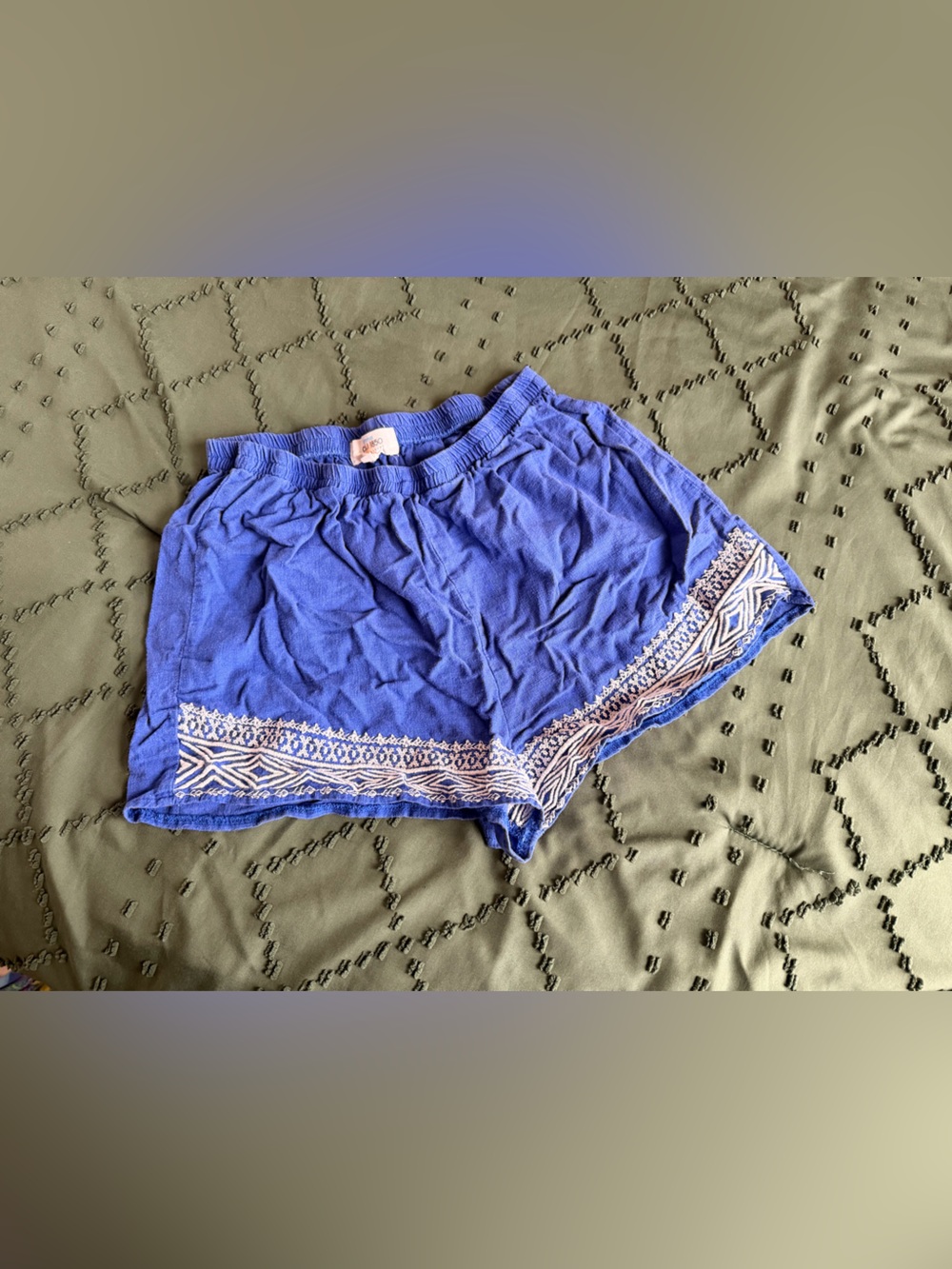California Moonrise Blue Embroidered Shorts – Size M